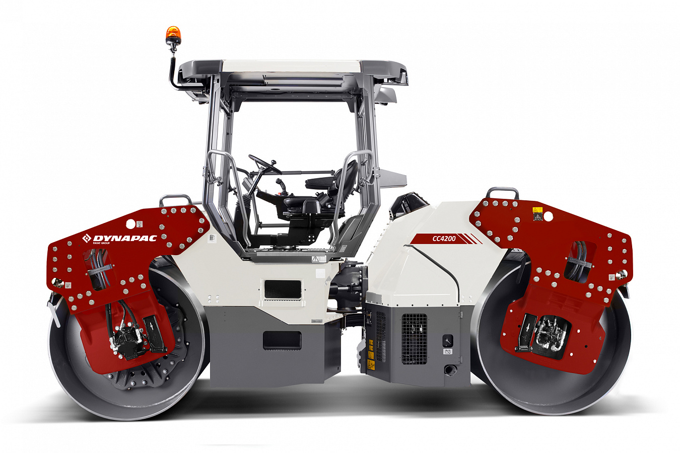 Комбинированный асфальтовый каток DYNAPAC CC4200C